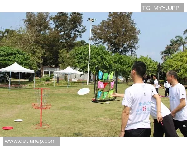 南京飞盘队的默契配合与战术探讨聚焦飞盘运动的魅力与团队精神 南京飞盘队的默契配合与战术探讨聚焦飞盘运动的魅力与团队精神